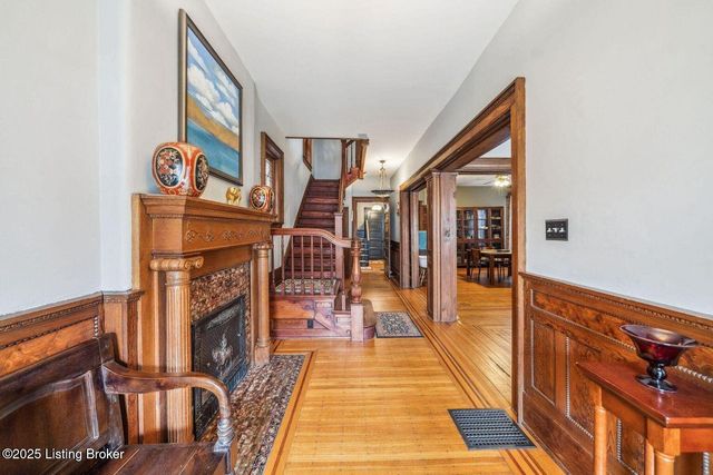 1375 S 2nd St, Louisville, KY 40208