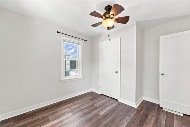 97 1st St, Ross Twp, PA 15229