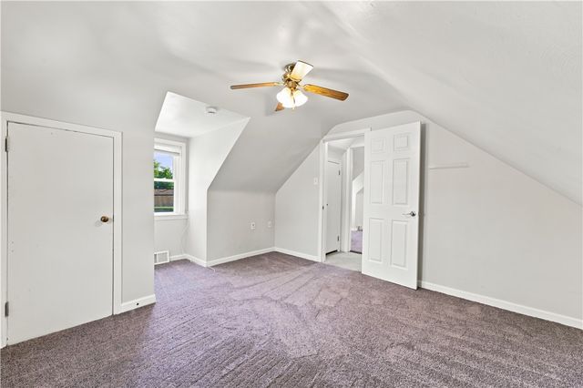 97 1st St, Ross Twp, PA 15229