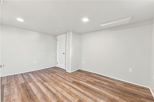 97 1st St, Ross Twp, PA 15229