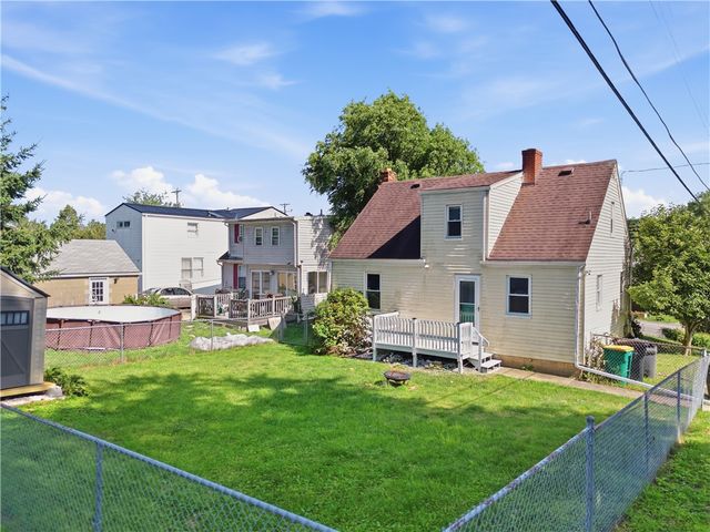 97 1st St, Ross Twp, PA 15229