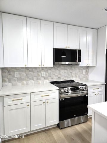 444 E 10TH Avenue, Mesa, AZ 85204