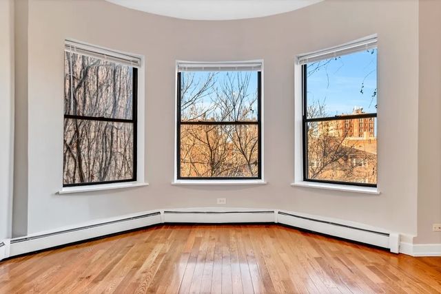 5713 N Kenmore Avenue 1D, Chicago, IL 60660