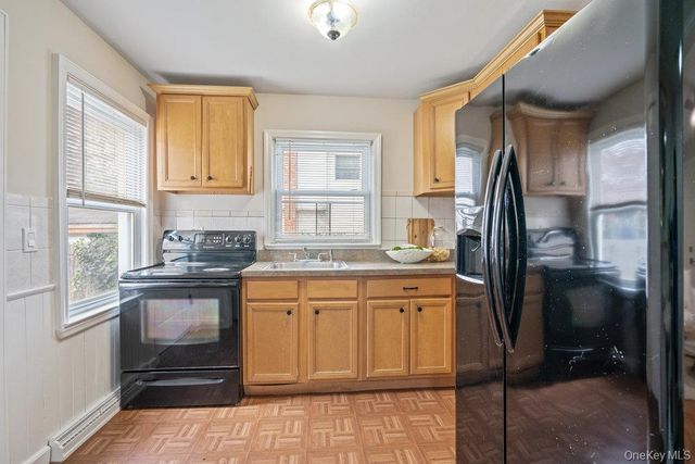 42 Mayfield Drive, Mastic Beach, NY 11951