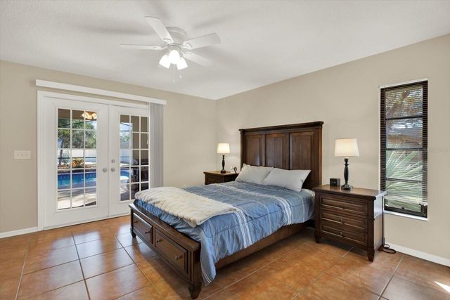 401 RUNNING HORSE ROAD, Seffner, FL 33584