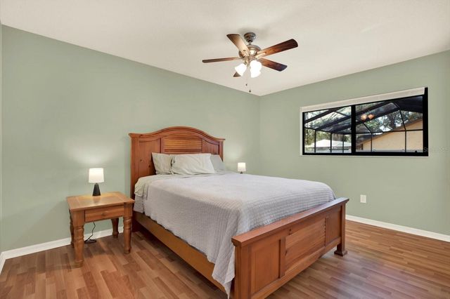 401 RUNNING HORSE ROAD, Seffner, FL 33584