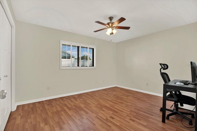 401 RUNNING HORSE ROAD, Seffner, FL 33584