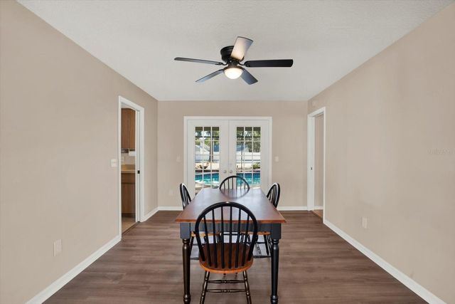 401 RUNNING HORSE ROAD, Seffner, FL 33584