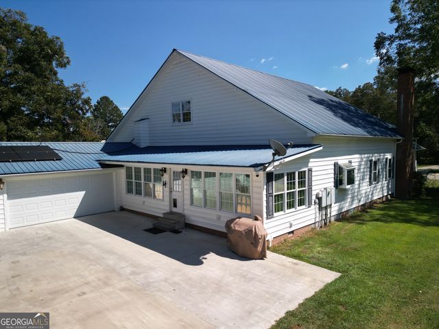 9800 Deepstep Road, Sandersville, GA 31082