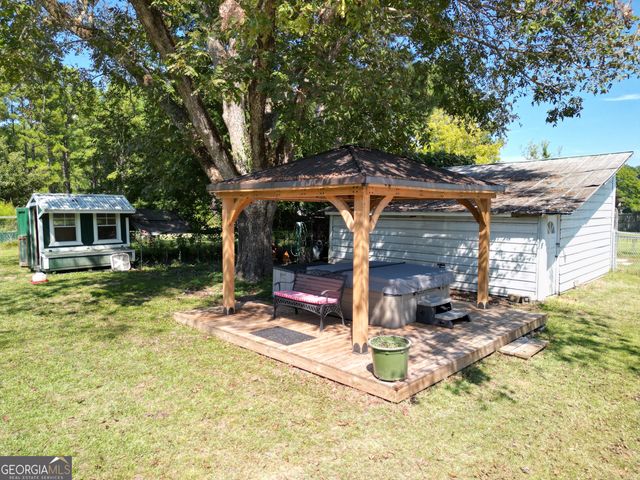 9800 Deepstep Road, Sandersville, GA 31082