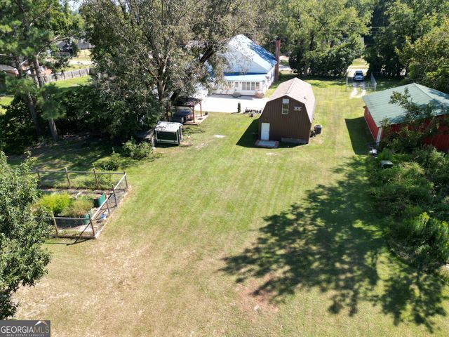 9800 Deepstep Road, Sandersville, GA 31082