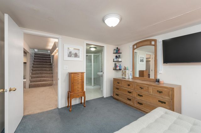 6400 N Longmont, Park City, KS 67219