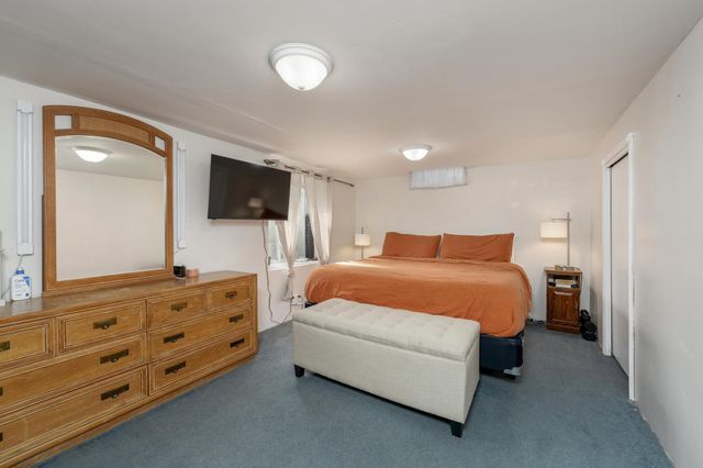 6400 N Longmont, Park City, KS 67219