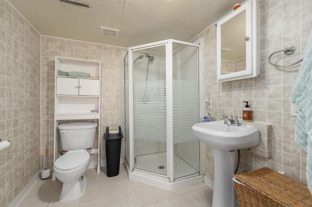 6400 N Longmont, Park City, KS 67219