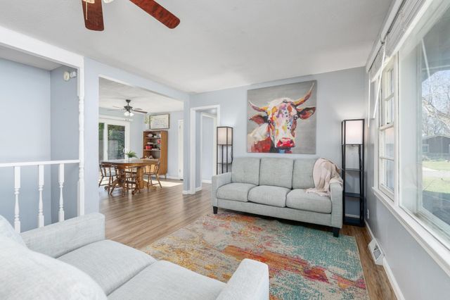 6400 N Longmont, Park City, KS 67219