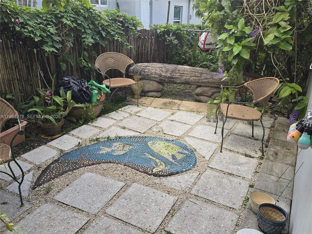 2321 N 57th Ave, Hollywood, FL 33021