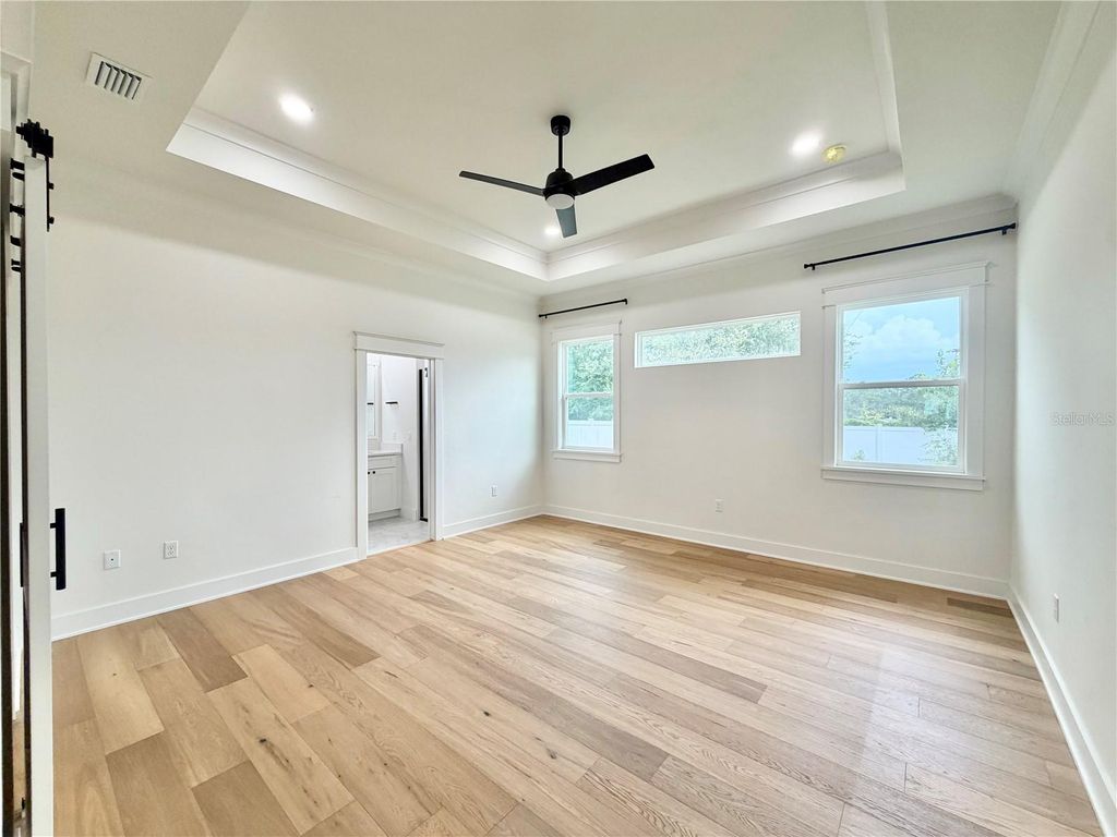 Image 16 of property listing at 2598 NW 48TH TERRACE, Gainesville, FL 32606