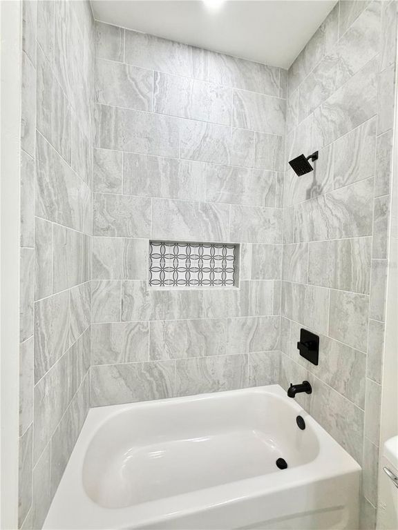 Image 36 of property listing at 2598 NW 48TH TERRACE, Gainesville, FL 32606