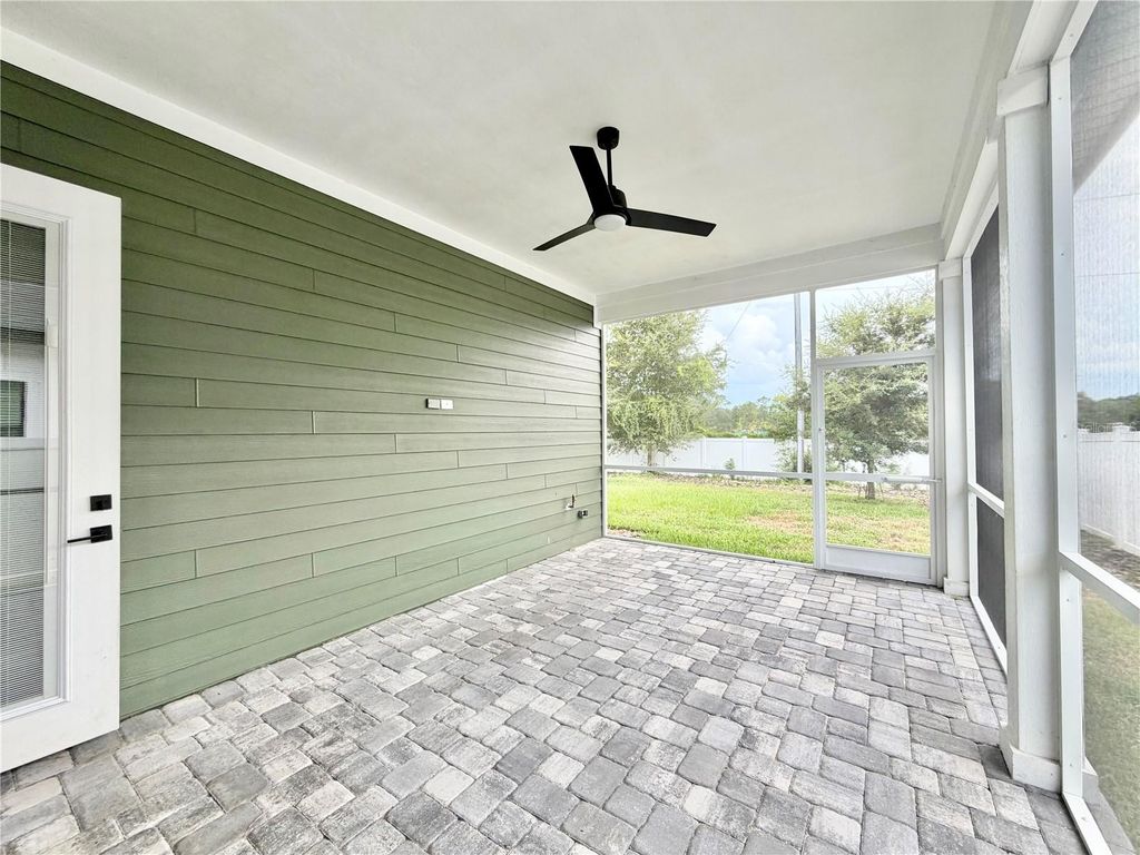 Image 40 of property listing at 2598 NW 48TH TERRACE, Gainesville, FL 32606