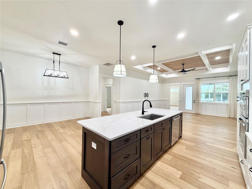 Image 10 of property listing at 2598 NW 48TH TERRACE, Gainesville, FL 32606