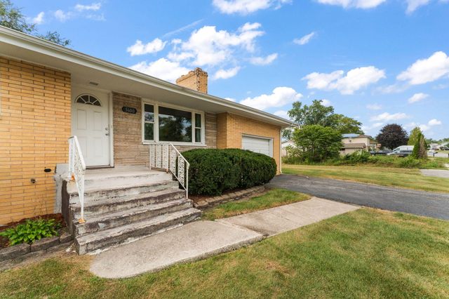 5600 Grant Street, Merrillville, IN 46410