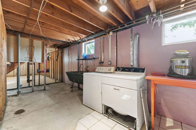 5600 Grant Street, Merrillville, IN 46410