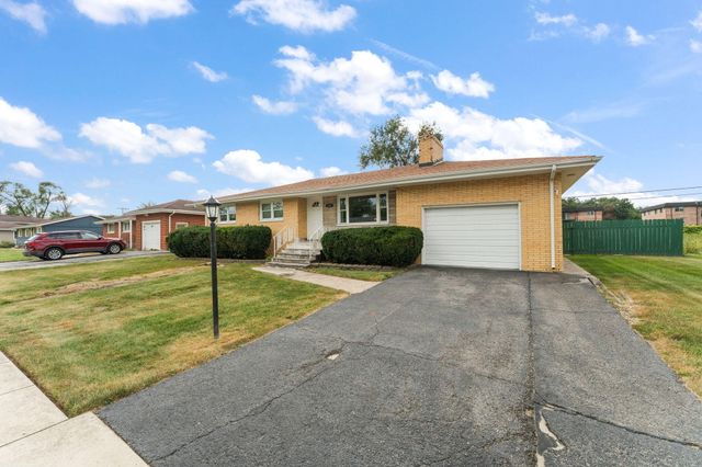 5600 Grant Street, Merrillville, IN 46410