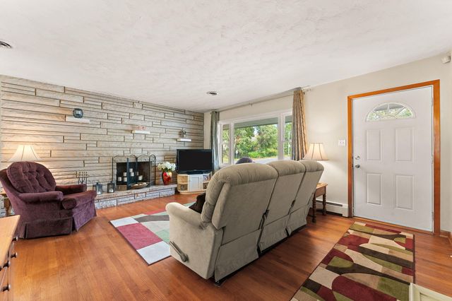 5600 Grant Street, Merrillville, IN 46410