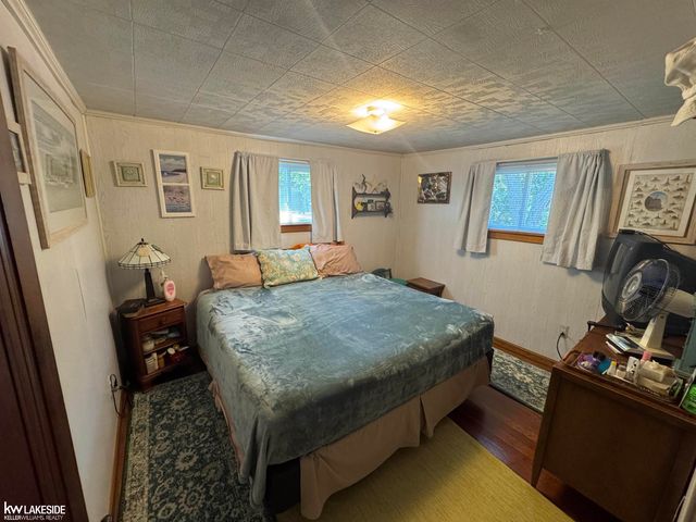 9600 Point Charities Avenue, Sand Point, MI 48755