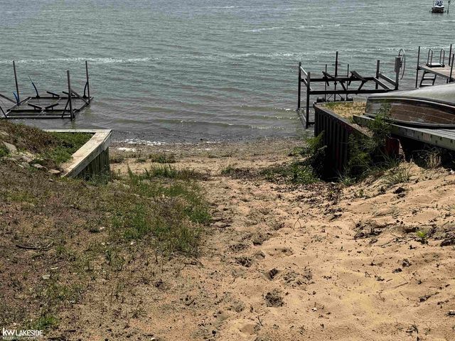 9600 Point Charities Avenue, Sand Point, MI 48755