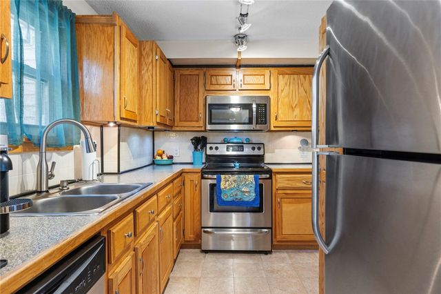 27 Kiley Street 5, North Providence, RI 02911