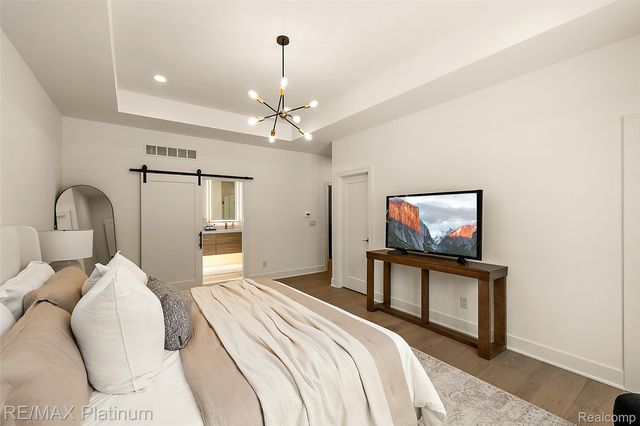 66893 Meadowlands Court, Washington Township, MI 48095