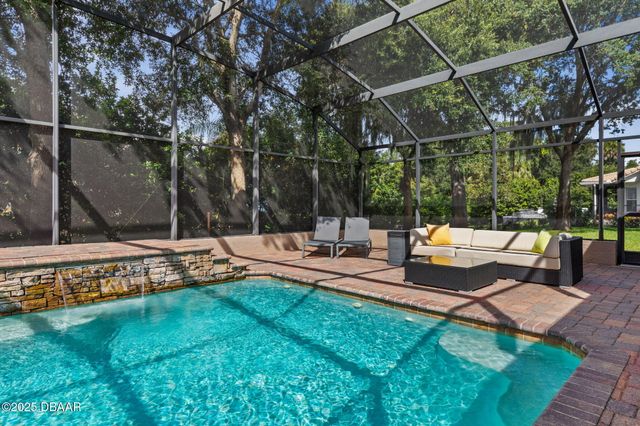 12 Minnow Drive, Ormond Beach, FL 32174