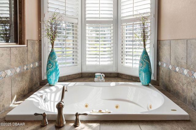 12 Minnow Drive, Ormond Beach, FL 32174