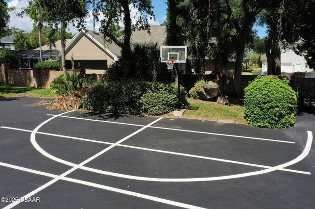 12 Minnow Drive, Ormond Beach, FL 32174