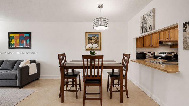 15701 W Waterside Circle 205, Sunrise, FL 33326