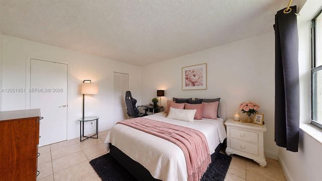 15701 W Waterside Circle 205, Sunrise, FL 33326