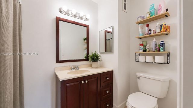 15701 W Waterside Circle 205, Sunrise, FL 33326