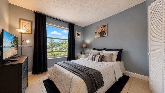15701 W Waterside Circle 205, Sunrise, FL 33326