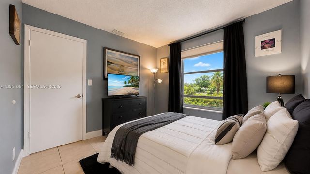 15701 W Waterside Circle 205, Sunrise, FL 33326