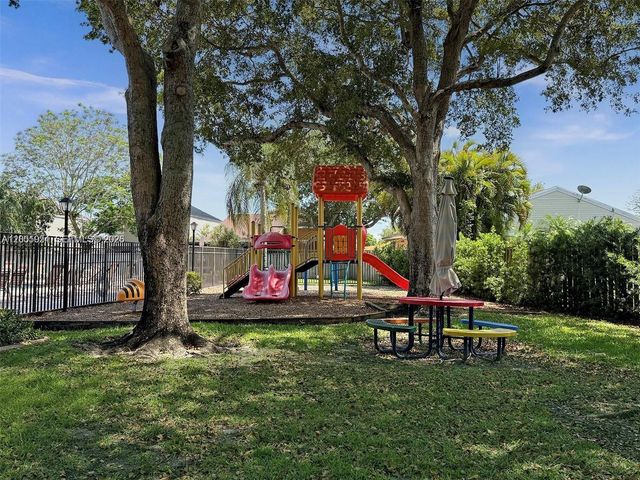15701 W Waterside Circle 205, Sunrise, FL 33326