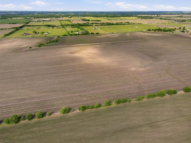 0000 FM 1243, Milford, TX 76670