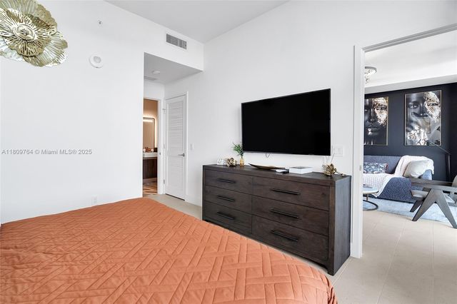 601 NE 1st Ave 4907, Miami, FL 33132