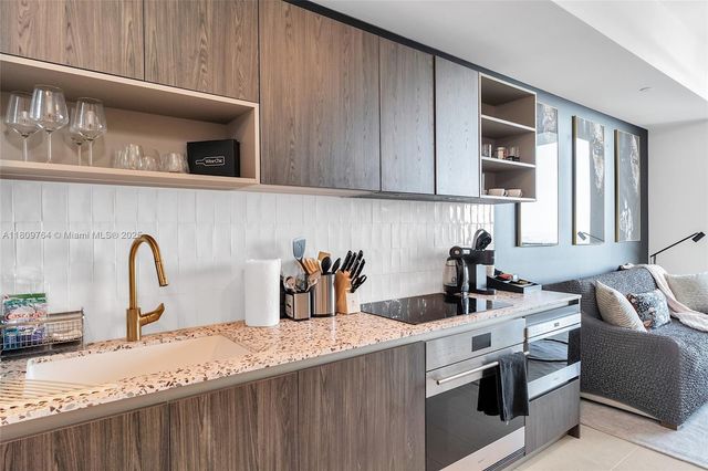 601 NE 1st Ave 4907, Miami, FL 33132