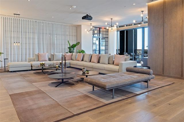 601 NE 1st Ave 4907, Miami, FL 33132