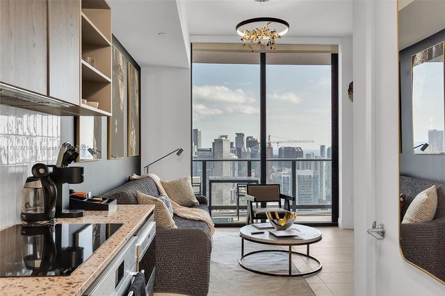 601 NE 1st Ave 4907, Miami, FL 33132