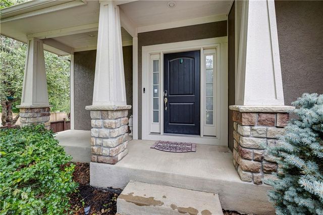 17285 S Conley Street, Olathe, KS 66062