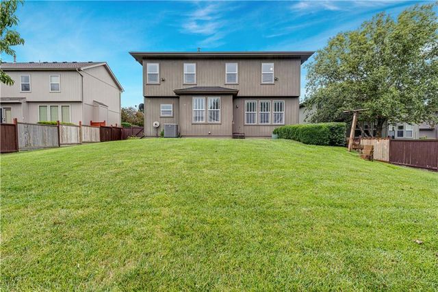 17285 S Conley Street, Olathe, KS 66062