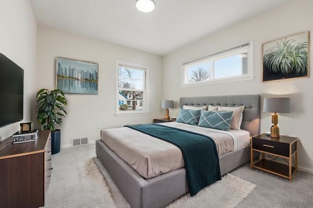 3722 Queen Avenue N, Minneapolis, MN 55412