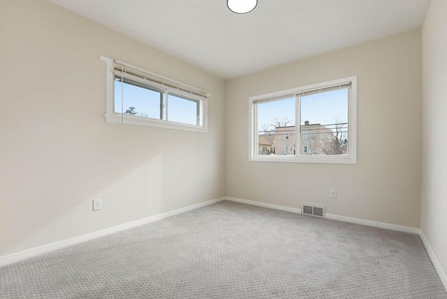 3722 Queen Avenue N, Minneapolis, MN 55412